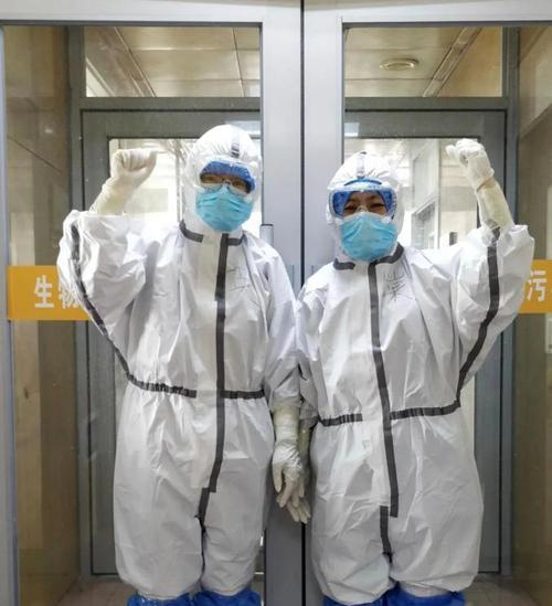 《城市英雄最新出装攻略》（专属英雄装备指南，带你畅享游戏乐趣！）